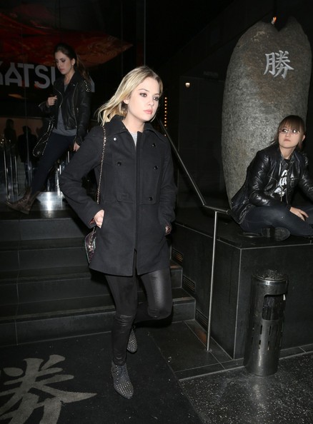 CHEER+UP+rather+glum+looking+As...